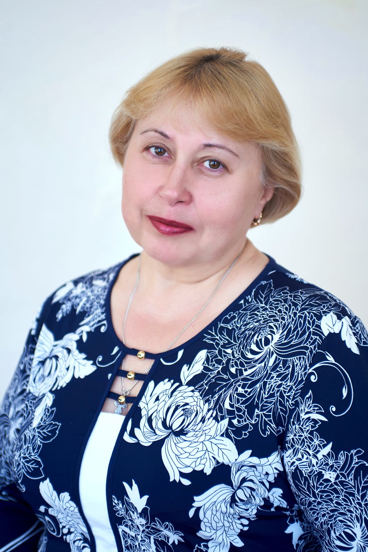 Греховодова Людмила Ивановна.
